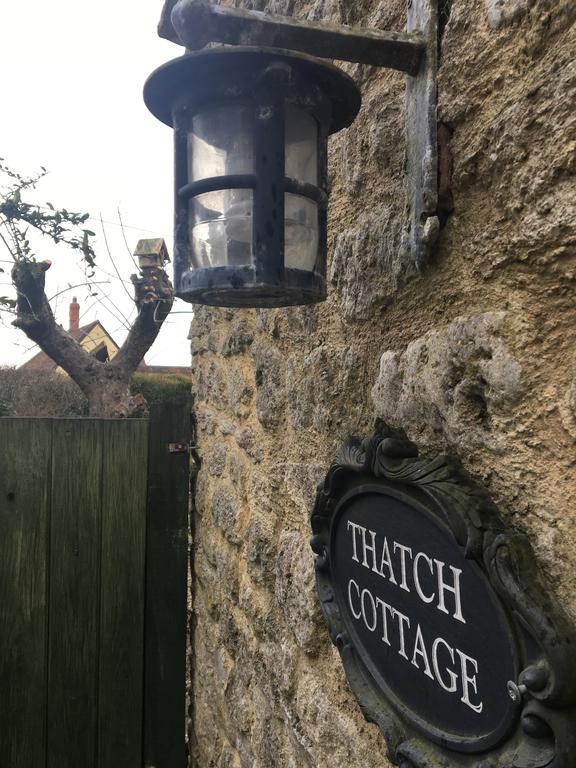 Thatch Cottage Lacock Exterior photo